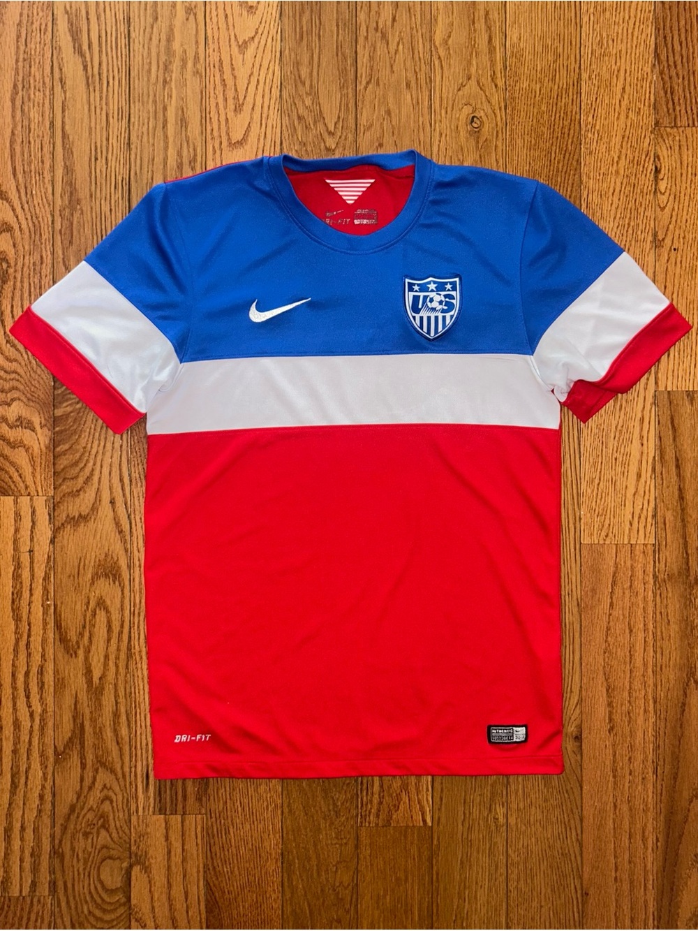 USA 2014 WC Nike Jersey Size Small
